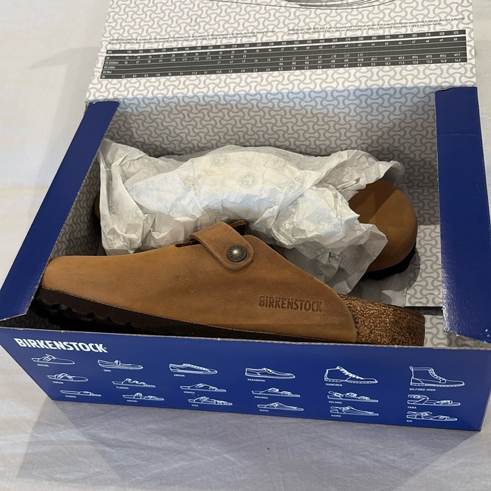 New in box Birkenstock Boston clog 39 Cognac